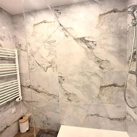 Luxury 3 Bed 2 Bath Flat Croisette * Cannes