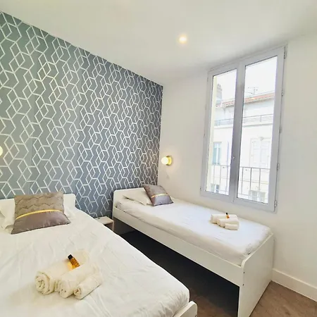 Apartment Luxury 3 Bed 2 Bath Flat Croisette