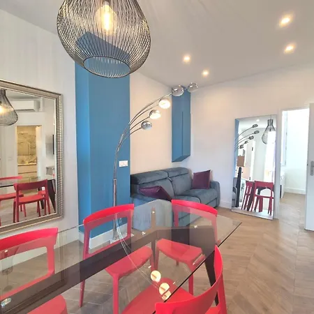 Luxury 3 Bed 2 Bath Flat Croisette Apartment Cannes